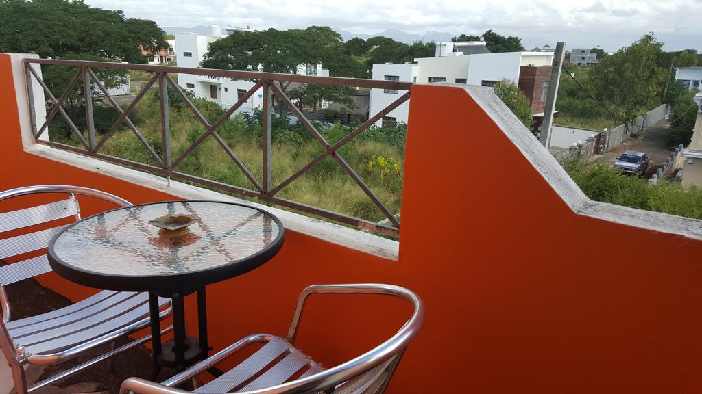 Apartamento The Impala Mauritius Trou aux Biches Exterior foto